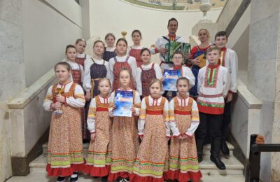 ✨ 14 февраля обучающиеся нашей школы по классу музыкальный фольклор (преподаватель Алёна Геннадьевна Старостина, концертмейстеры Юрий Алексеевич Угаров и Лилия Петровна Кузнецова) приняли участие во Всероссийском фестиваль- конкурсе детского и юношеского творчества  «Вдохновение», который проходил в г. Казань. С радостью делимся с вами нашими результатами💫